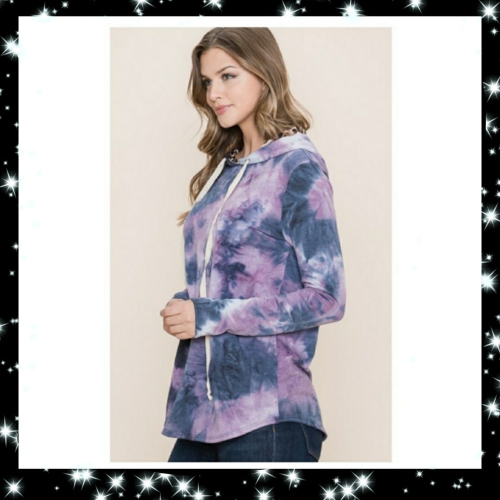 ‼️CLEARANCE PRICE FIRM‼️Tie Dye Printed Hooded Pullover💜 - Picture 3 of 7